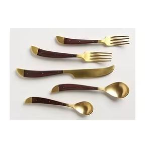 Juego de cubiertos clásico de latón dorado, juego de cubiertos de lujo para comedor, colección de utensilios de primera calidad para restaurante y hotel - Product Image 4