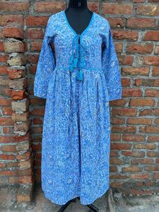 เดรสยาวพิมพ์ลายบล็อกมือแบบอินเดีย ผ้าฝ้าย ขายดีปี 2026 ชุดเดรสยาวผ้าฝ้ายอินเดียสำหรับผู้หญิง ราคาโรงงาน - Product Image 6