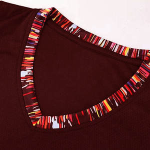 Conjunto de Uniforme de Baloncesto de Diseño Personalizado, 100% Poliéster, Transpirable, Camiseta y Pantalones Cortos de Baloncesto - Product Image 3