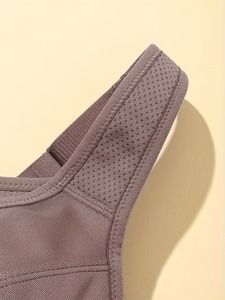 Soutien-gorge de sport à fort impact pour femmes |   Haut de sport respirant à empiècements en mesh |   Bralette de sport ajustable en polyester et élasthanne avec fermeture à crochets et œillets - Product Image 5