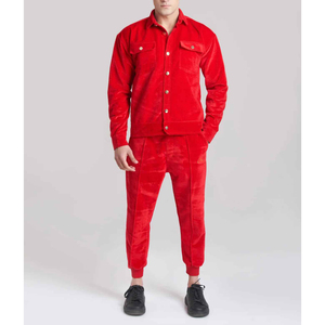 Ensemble de survêtement en velours pour homme avec tissu respirant et finition luxueuse et douce - Product Image 4
