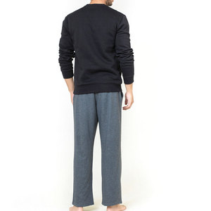 เสื้อสเวตเชิ้ตผ้าฝ้ายแท้ 100% สไตล์ใหม่ ขายส่งสำหรับผู้ชาย ผ้าฟลีซสำหรับฤดูหนาว บริการ OEM ผู้ผลิตจากปากีสถาน สีพื้น - Product Image 5