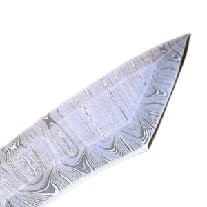 Couteau de chasse à lame fixe en acier damas argenté avec manche ergonomique noir, lame pointue et affûtée, pour le camping et la survie en extérieur - Product Image 4