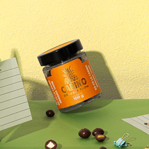 Fruits secs noirs enrobés de chocolat semi-doux de la marque LEGENDARY avec une durée de conservation de 12 mois - Product Image 3