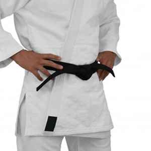 Uniforme de Karate Ligero para un Rendimiento Superior, 100% Algodón, Duradero y Transpirable, Unisex, con Laterales Resistentes - Product Image 4