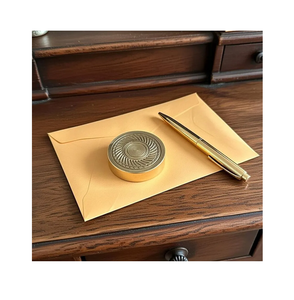 Handmade Star Fish Design Low Price Solid Brass Casting Paper Weight for Desktop Decor Ornament At Reasonable Price - Product Image 6