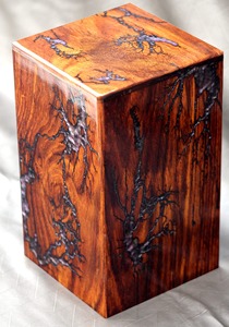 Cercueil en bois blanc de style arabe avec incrustations florales pour enterrement d'adultes, motifs personnalisés, urne funéraire commémorative pour cendres d'adultes - Product Image 6