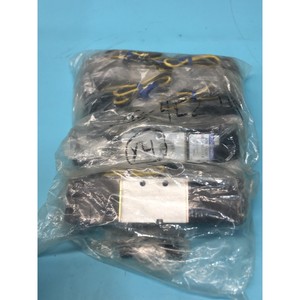 Vanne solénoïde 4 Koganei 203-4E2-14, 174460 - Équipements et pièces semi-conductrices de confiance à l'échelle mondiale chez - Product Image 1