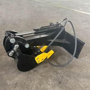 Mini-chargeuse compacte sur chenilles diesel hydraulique avec attache de rétrocaveuse, machine chinoise - Product Image 4