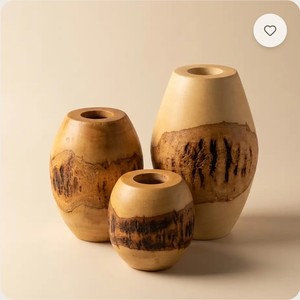 Magnifiques produits de décoration intérieure en bois de mangue, fabriqués à la main en Thaïlande, prêts pour des expéditions sur commande dans le monde entier. - Product Image 1