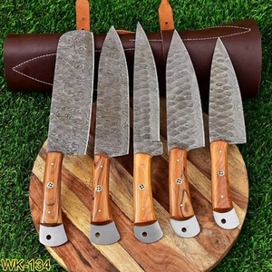 Ensemble de couteaux de chef multifonctionnels durables en acier au carbone de haute qualité, faits à la main, 5 pièces, manches en bois, étui en cuir - Product Image 2