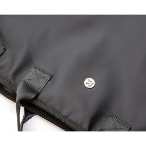 Bolsa de almacenamiento para traje de sarga negra, funda protectora para traje de viaje de negocios, funda protectora de ropa de alta gama contra el polvo. - Product Image 4