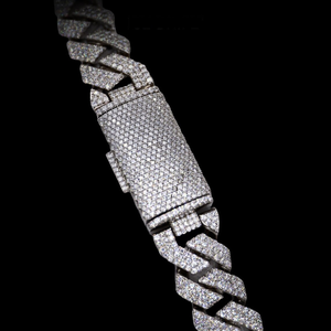 Collier pendentif hip-hop en argent, serti de moissanite et de diamants, coupe brillant ronde, bijou de mode audacieux et luxueux - Product Image 5