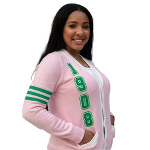 Nouveau style personnalisé, cardigan et pull décontractés d'hiver pour sororité, col en V, broderie de logo en chenille, matière laine/acrylique - Product Image 4