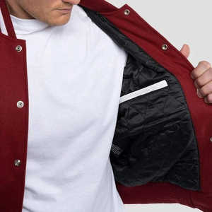 Vestes d'hiver en cuir neuf, design élégant et tendance, faible MOQ, veste respirante de style universitaire pour la vente en ligne - Product Image 1