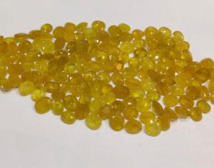 พลอยแซฟไฟร์สีเหลืองธรรมชาติทรงรีจากไนจีเรียสำหรับทำแหวน - Product Image 1