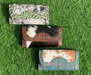 Nouveau Design Offre Spéciale Western véritable peau de vache portefeuille en cuir de fourrure élégant à la main Turquoise sculpture en cuir étui de téléphone pochette de luxe - Product Image 3