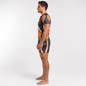 Uniforme de rugby profesional fabricado con materiales ligeros para mayor resistencia, comodidad y un rendimiento atlético confiable. - Product Image 6