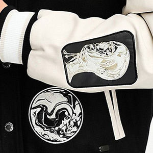 Chaqueta Varsity para Hombre, Transpirable, con Bordado Chenille y Mangas de Cuero, Chaquetas Varsity de Béisbol Modernas y Personalizadas - Product Image 5