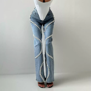 Pantalon en jean taille haute à jambe large, bleu délavé moyen, orné de perles, coupe ample, longueur intégrale, en coton, style décontracté, fermeture boutonnée - Product Image 3