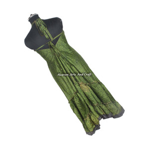 Sari / Saree / Shari, vêtements indiens et pakistanais, provenant d'Inde, style hippie bohème, sari en soie vintage fait main indien, très vendu - Product Image 2