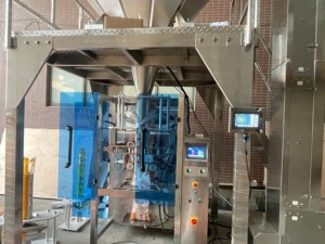 Đa Chức năng tự động cân đậu điền máy đóng gói 250g 500g 1000g 1500g chickpeas máy đóng gói - Product Image 3