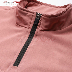 Ensemble de jogging deux pièces pour femme : pantalon taille élastique et veste ajustée pour l'entraînement (vente en gros) - Product Image 2