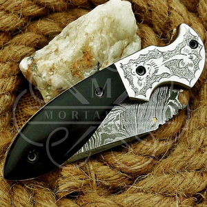 Cuchillo plegable de Damasco hecho a mano con funda de cuero - Product Image 5