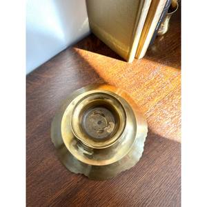 El tazón de latón para servir no es solo un utensilio, sino un símbolo de elegancia en la gastronomía india. - Product Image 3