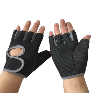 GAF Low MOQ Wrap Wrist Protection Gel Half Finger Non-Slip Polyester Lace-Up Closure Outdoor Gym <b>Gloves</b> <b>Weight</b> Lifting Unisex - Product Image 3
