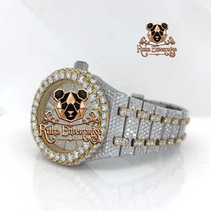 Montre-bracelet en moissanite fabriquée en Inde pour hommes, montre de luxe tendance avec boîtier en acier inoxydable, disponible à la vente - Product Image 2