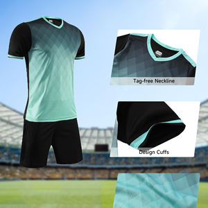 Uniformes de Fútbol Personalizados al por Mayor, Conjuntos de Verano para Hombre, Jersey Ligero con Pantalones Cortos, Diseño y Logotipo Personalizados - Product Image 5