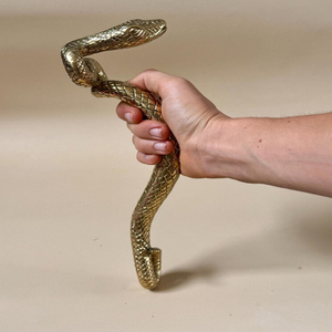 Manija de puerta de latón con diseño de serpiente, tirador de puerta con forma de serpiente, herraje de latón único con diseño animal, manija de latón llamativa para puerta principal o tirador de gabinete - Product Image 3