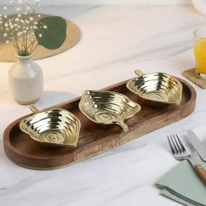 ถาดเสิร์ฟไม้ขอบมนอเนกประสงค์ ถาดเสิร์ฟตกแต่งธรรมชาติ ถาดเสิร์ฟขนมหวาน เหมาะสำหรับร้านอาหารและคาเฟ่ - Product Image 1
