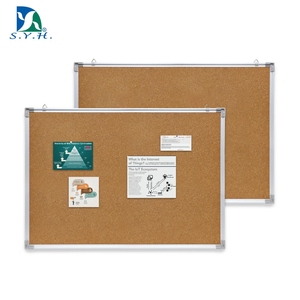 Tablero de Corcho Autoadhesivo para Fotos, Notas y Recuerdos - Product Image 1