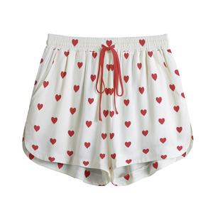Shorts de Mujer con Estampado de Corazones Blancos, Cintura Media, Ajuste Holgado, Casuales, de Algodón, Transpirables y Tejidos - Product Image 5