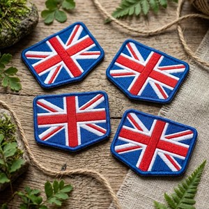 Parches Bordados en 3D con la Bandera de Canadá y Estados Unidos, Termoadhesivos para Ropa, Gorras y Bolsos, Logotipo Personalizado con Corte Láser - Product Image 2