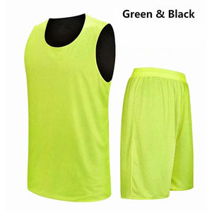 Uniformes de Baloncesto Duraderos de Poliéster, Uniformes de Baloncesto de Tela de Poliéster y Elastano en Dorado y Negro - Product Image 1