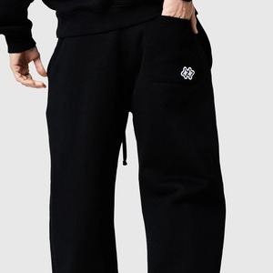Conjunto Deportivo con Capucha para Hombre Dreamisit, Negro, de Algodón, Estilo Urbano, Sudadera de Manga Larga y Pantalones Deportivos con Estampado Frontal - Product Image 6
