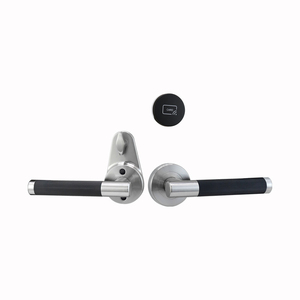 Serrure de porte intelligente pour hôtel, conception en bois grainé, personnalisée par l'usine OEM, déverrouillage par <span class=keywords><strong>carte</strong></span> RFID - Product Image 3
