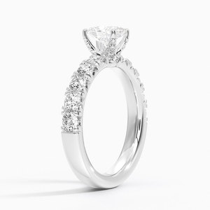 Anillo BOJ 0128 Corte Ovalado Plata 925 Lujoso Anillo Solitario con Engaste Francés de Diamantes de 2ct Color D VVS1 Moissanita Certificado GRA - Product Image 3