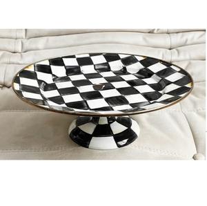 Support à gâteau en aluminium émaillé de qualité supérieure, idéal pour servir des gâteaux aux fruits, parfait pour la décoration de fêtes de fiançailles. - Product Image 1