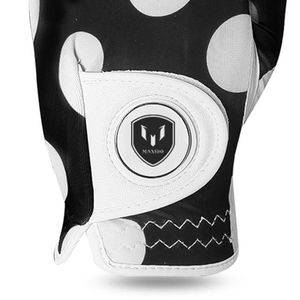 Guantes de Golf para Deportes al Aire Libre en Color Sólido, Diseño de Logotipo Personalizado de Alta Calidad, Guantes de Golf de Cuero Suave para Adultos - Product Image 3
