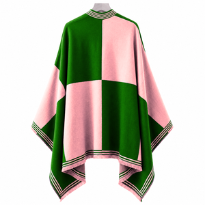 Cape de sororité Alpha Kapa Alpha avec logo brodé sur le devant, couleurs rose et vert contrastées, pour vêtements grecs féminins. - Product Image 3