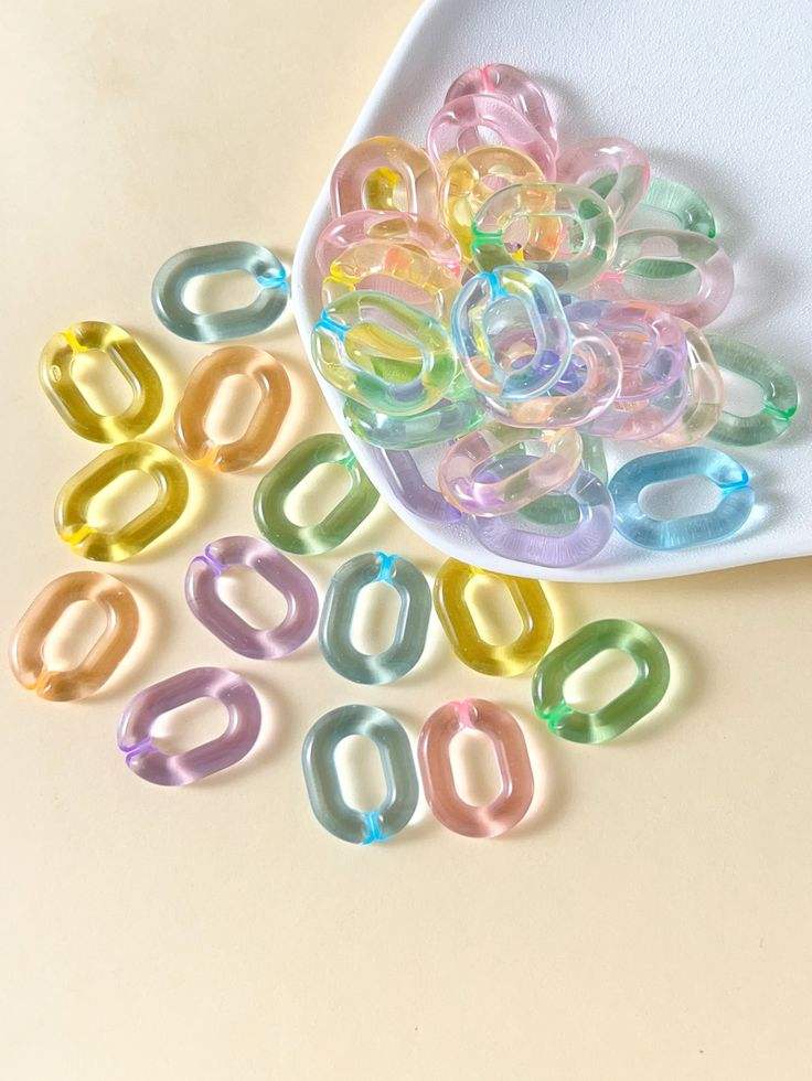 เช่นเดียวกับภาพ