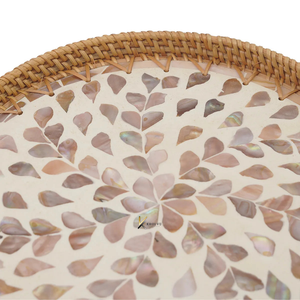 Bandeja Redonda de Ratán y Madera con Incrustaciones Florales de Madreperla, Bandeja Decorativa Hecha a Mano para Uso Residencial, Decoración y Regalos - Product Image 2