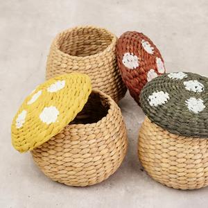 Cesta de Mimbre con Forma de Hongo Natural, Organizador Bonito, Perfecto para Guardar Juguetes en la Sala de Juegos, Cuarto de Niños y Dormitorio, Hecho a Mano en India - Product Image 2