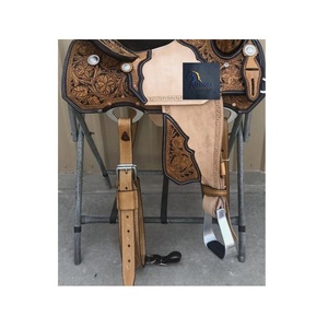 Selle de course de baril en cuir brun style western, motif floral gravé à la main, siège rembourré doux, ensemble de harnais avec fixations SS, 10-18 pouces LLT - Product Image 3