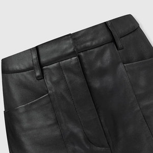 Shorts en cuir pour femmes avec logo personnalisé en gros, nouveau style 2026, prix abordable, pour usage décontracté - Product Image 6