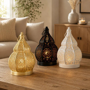 Lanterne à bougie en acier écologique et élégante avec motif découpé décoratif pour centre de table intérieur et divertissements extérieurs - Product Image 5
